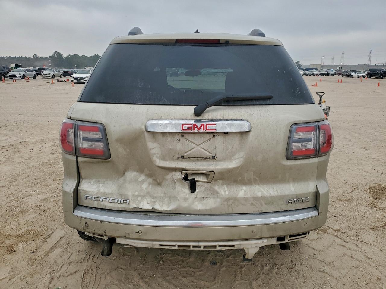 2014 GMC Acadia Sle - Image 6