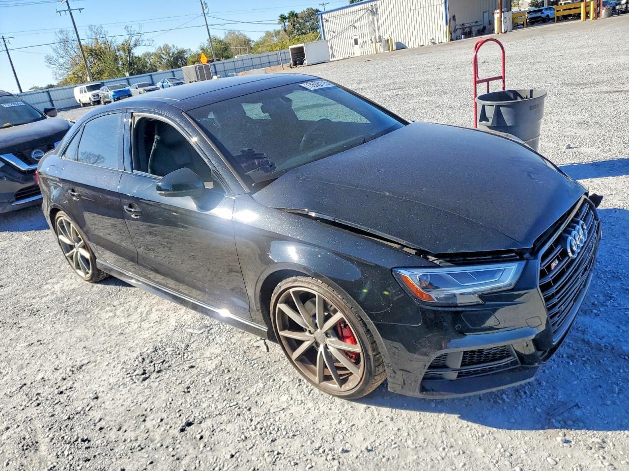 2018 Audi S3 Premium Plus - Фото 4