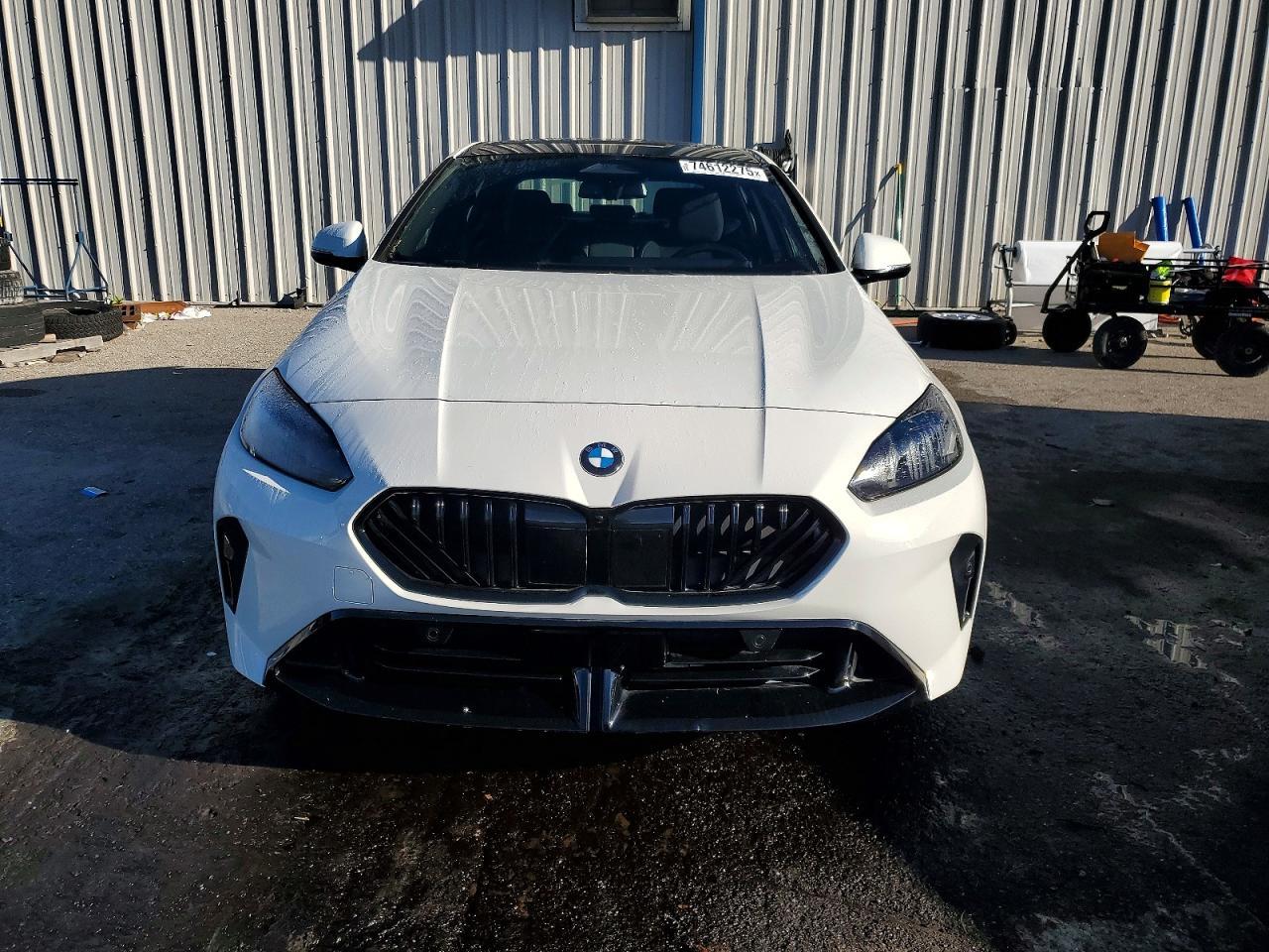2025 BMW 228Xi - Фото 5
