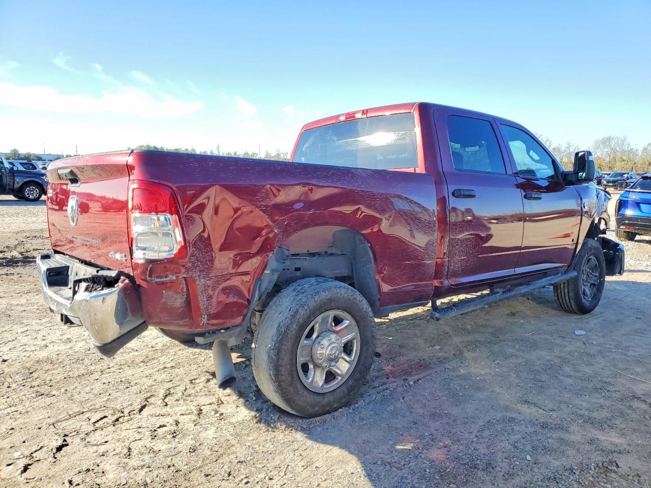 2023 Ram 2500 Tradesman - Фото 3
