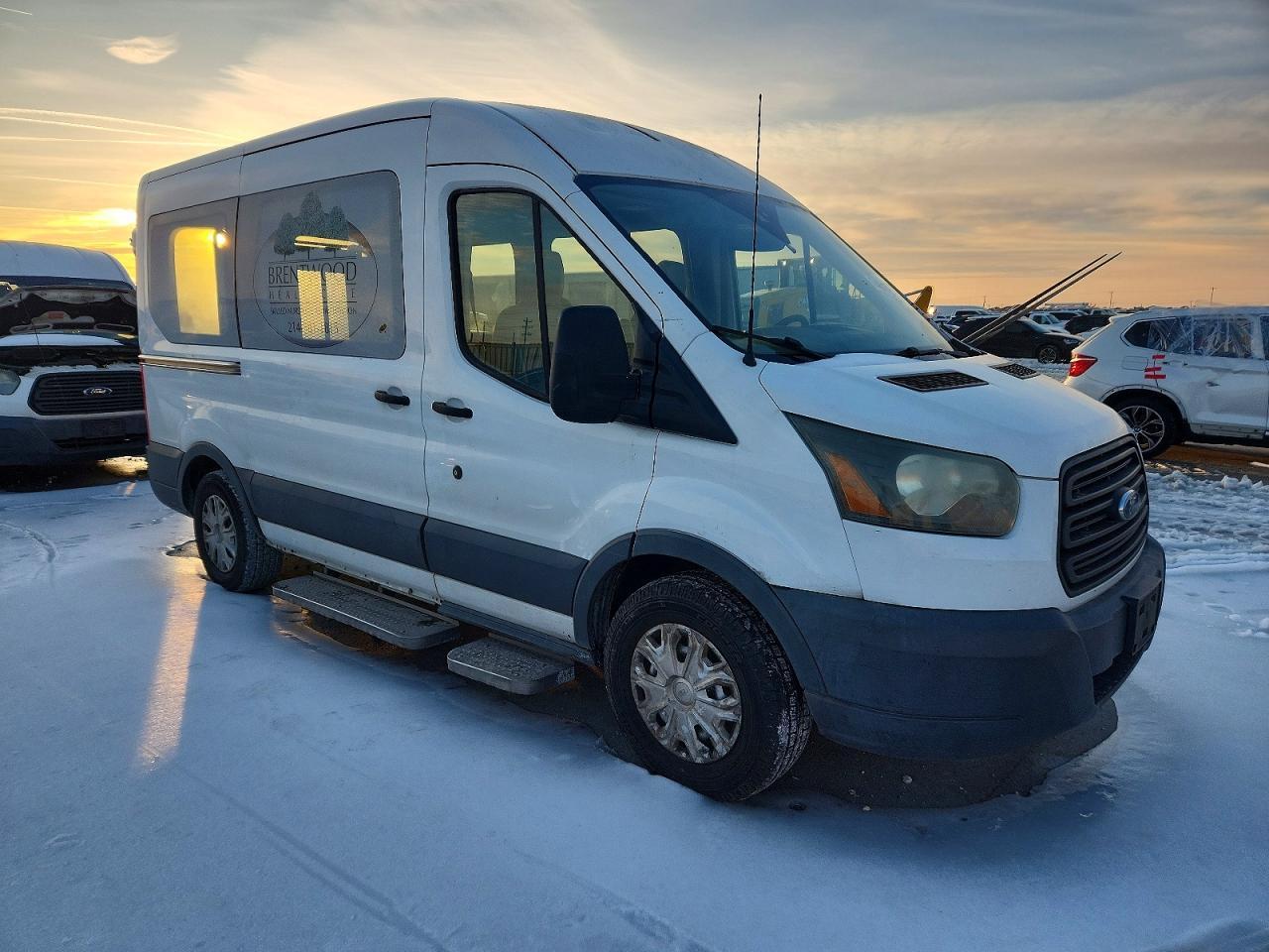 2015 Ford Transit T-150 - Фото 4