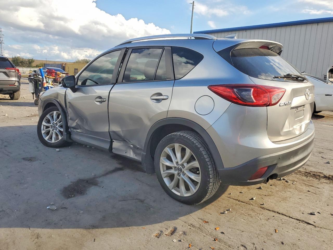 2014 Mazda Cx-5 Gt - Image 2