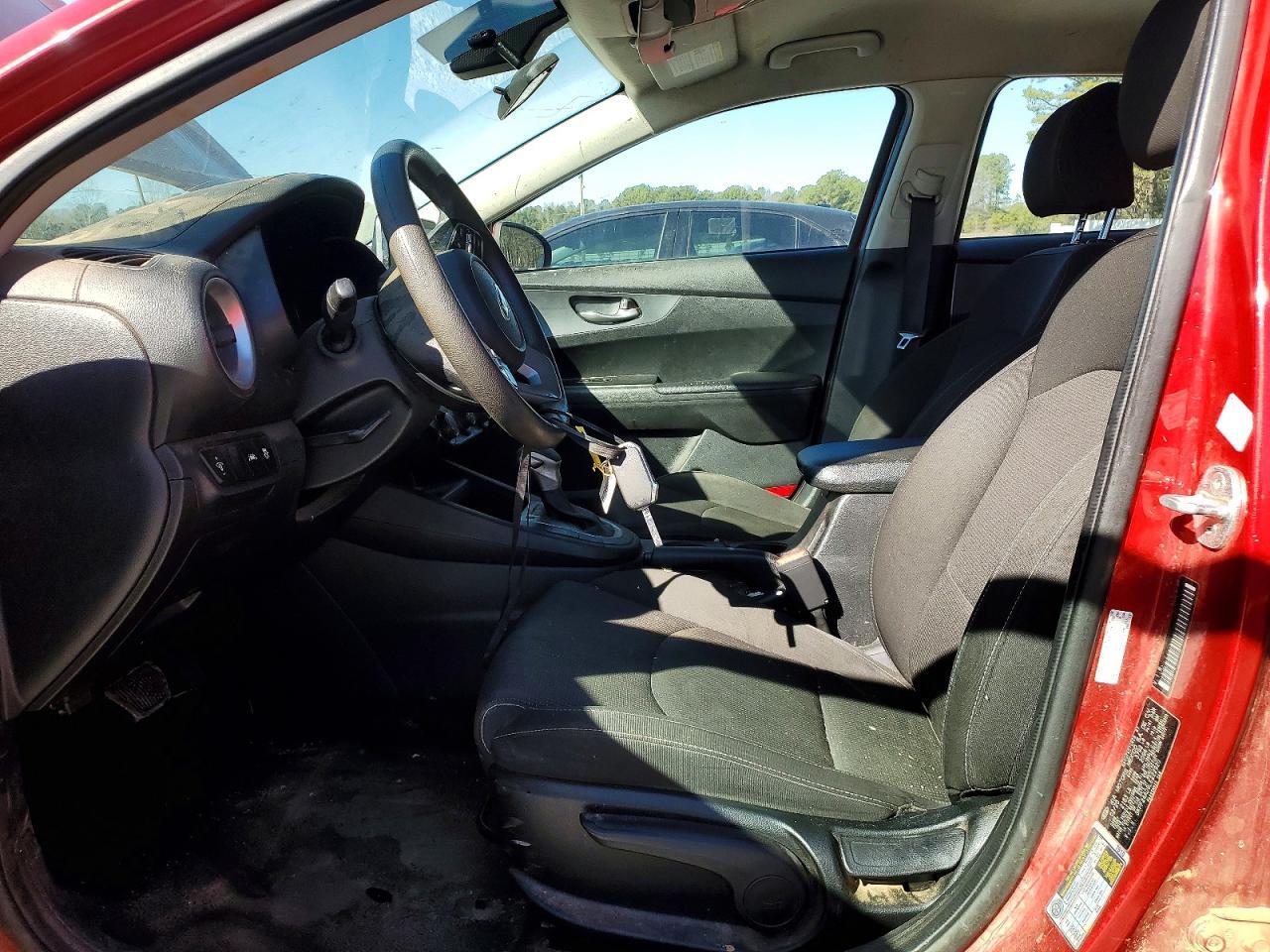 2020 Kia Forte Lxs - Image 7