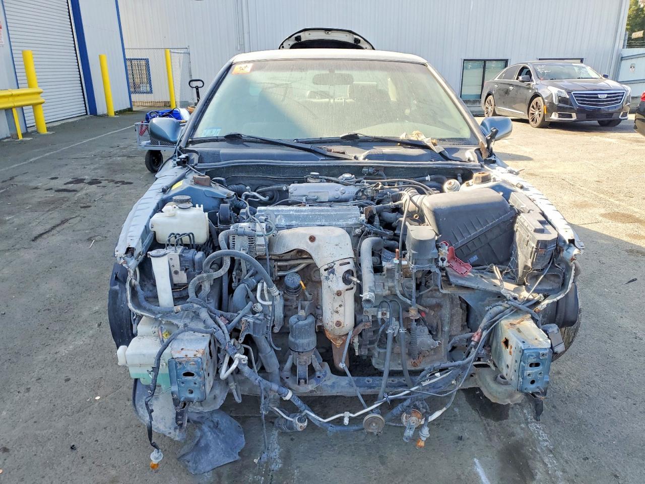 2000 Toyota Camry Ce - Фото 5