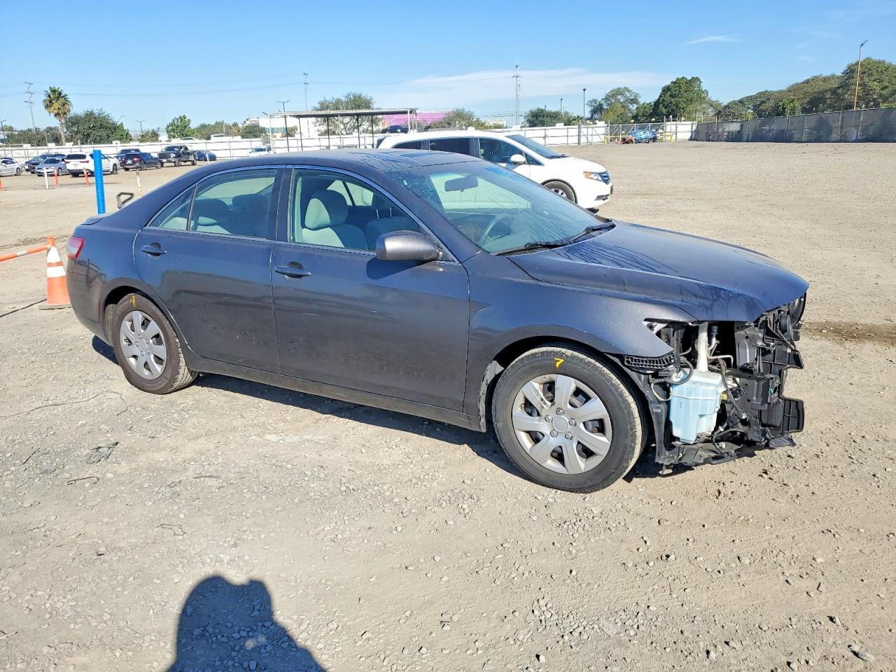 2010 Toyota Camry Base - Фото 4