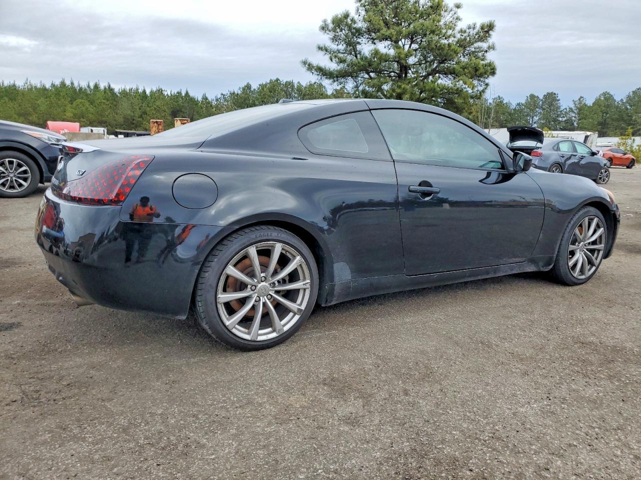 2009 Infiniti G37 Base - Фото 3