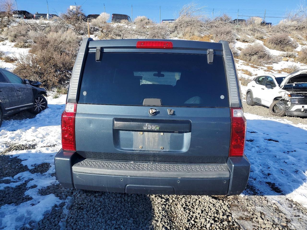 2008 Jeep Commander Sport - Фото 6