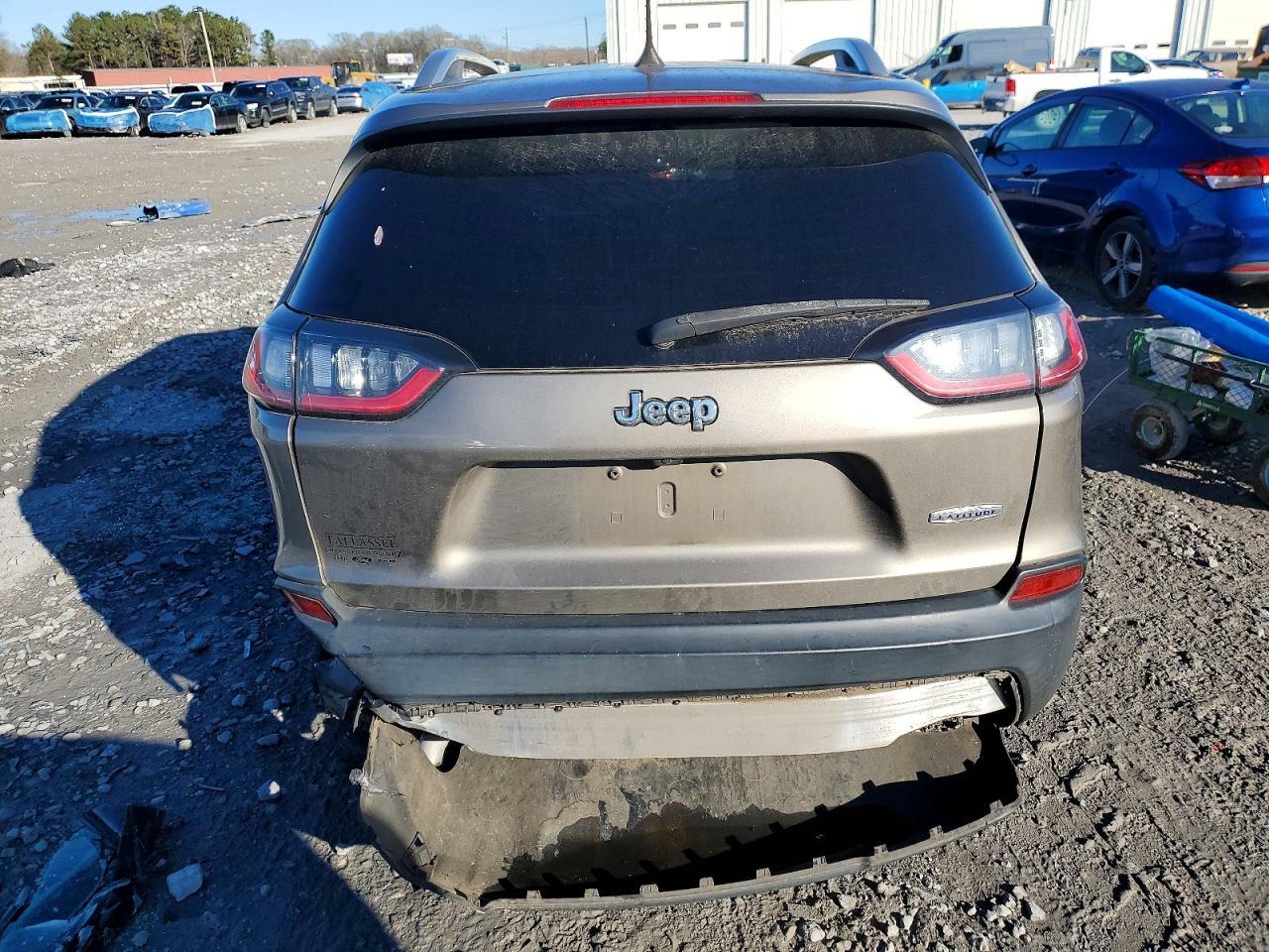 2021 Jeep Cherokee Latitude - Image 6