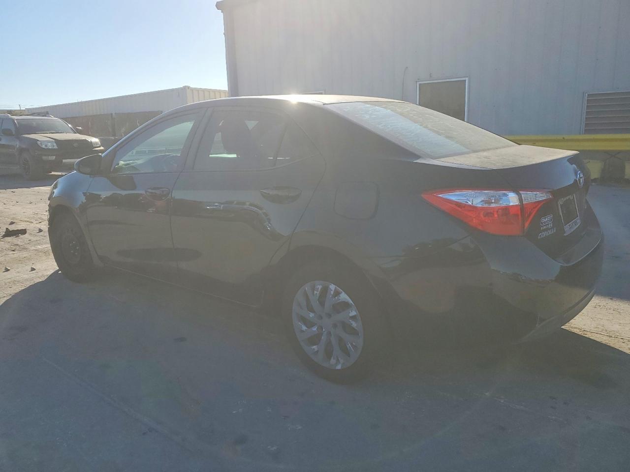 2016 Toyota Corolla L - Фото 2
