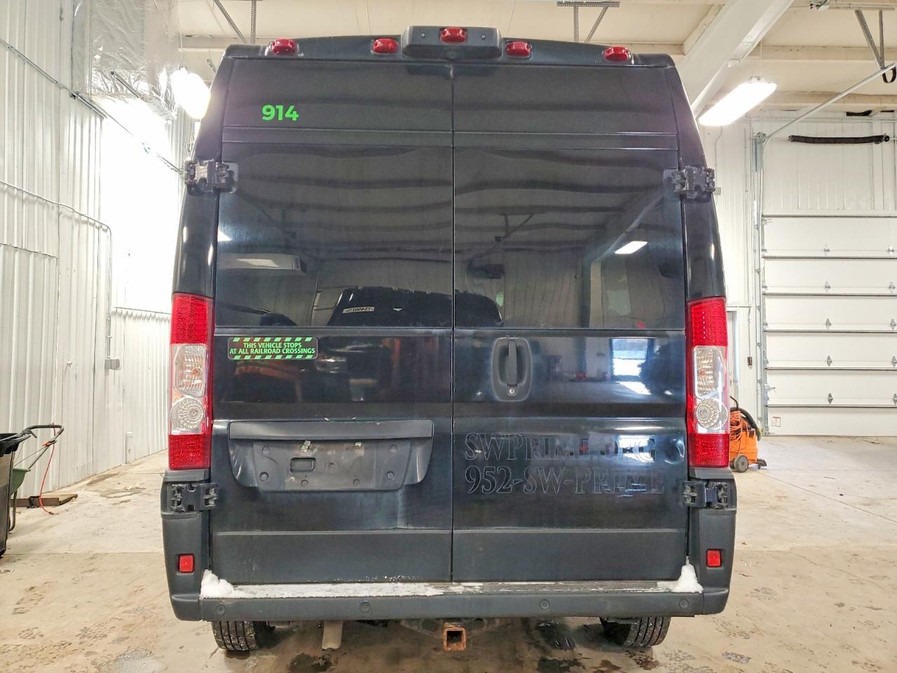 2019 Ram Promaster 2500 High Roof Passen Limousine - Фото 6