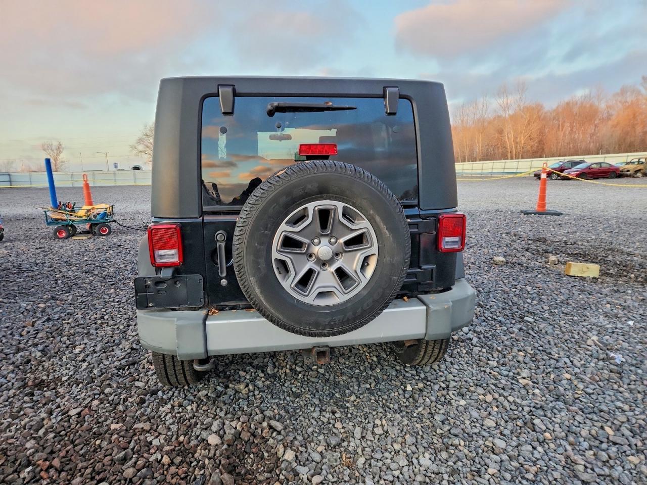 2009 Jeep Wrangler Unlimited Sahara - Фото 6