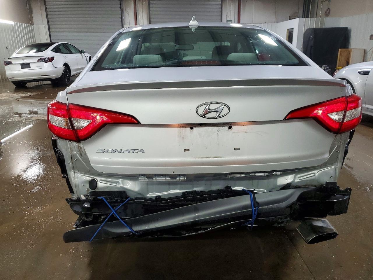 2016 Hyundai Sonata Se - Image 6