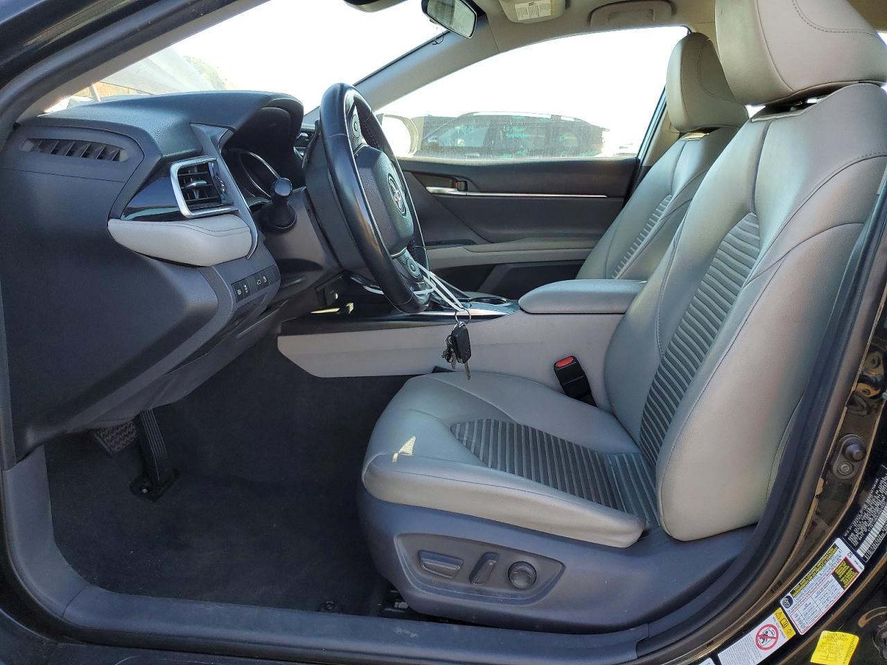 2018 Toyota Camry L - Фото 7