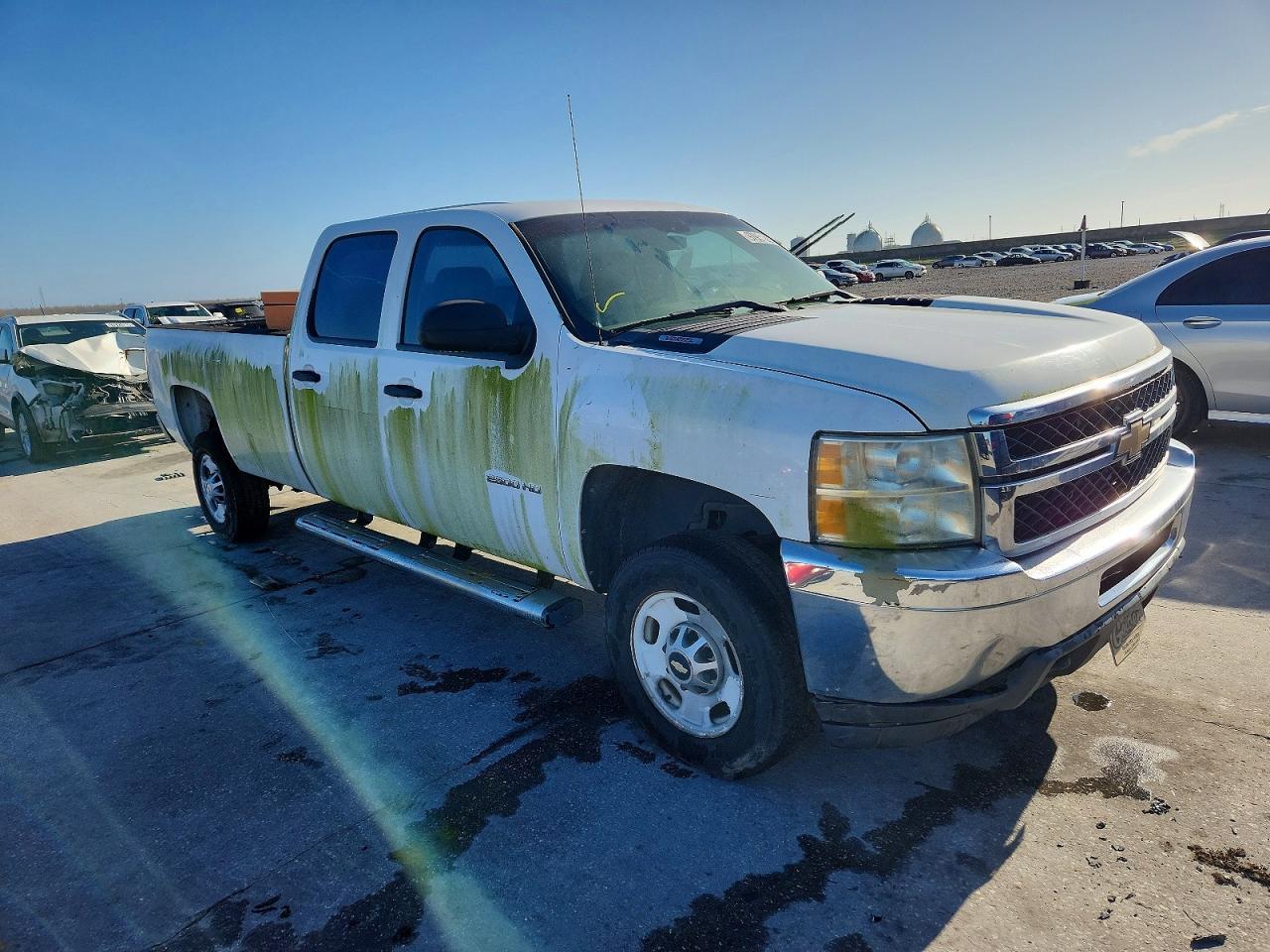 2011 Chevrolet Silverado C2500 Heavy Duty - Фото 4