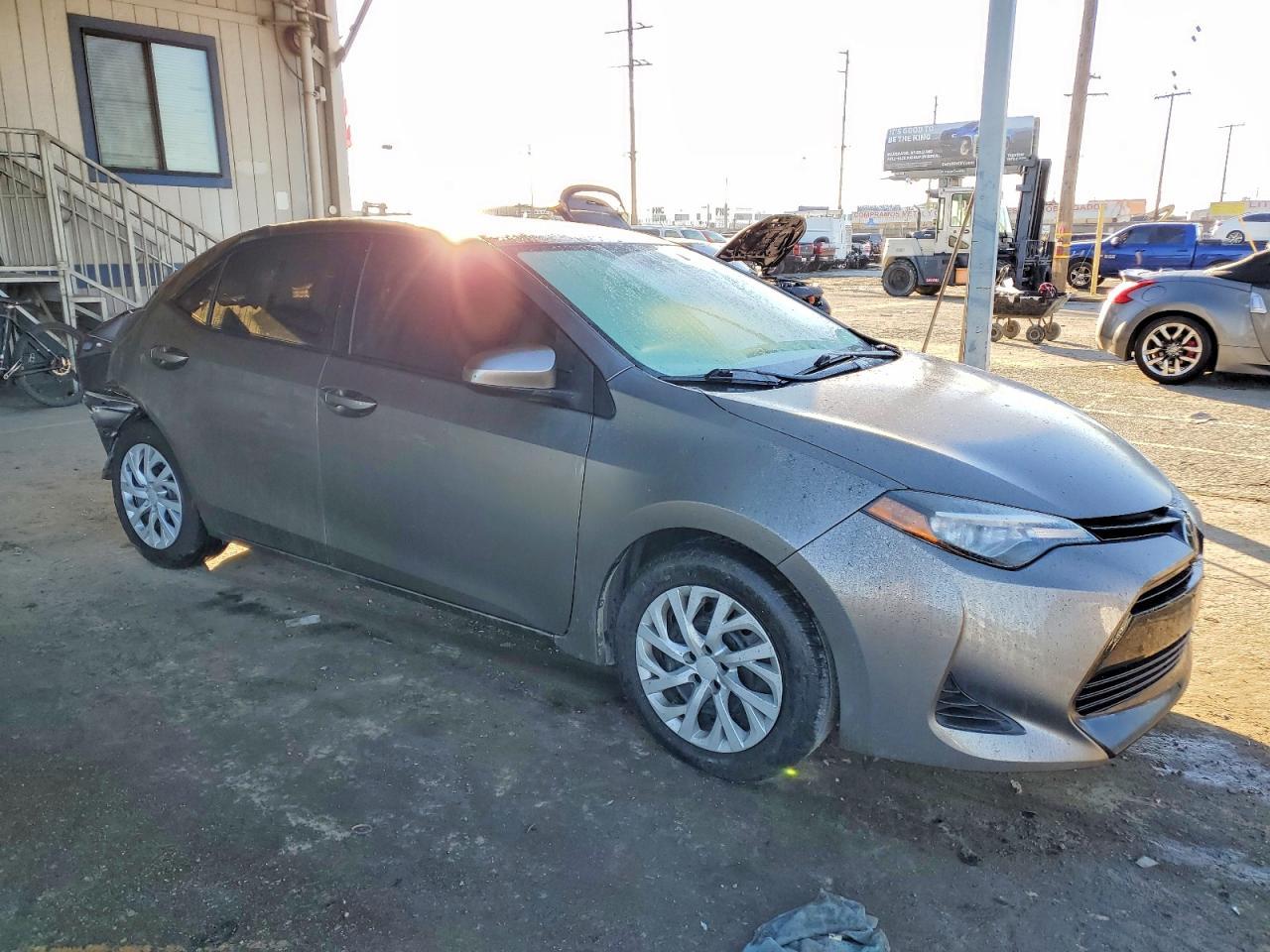 2019 Toyota Corolla L - Фото 4