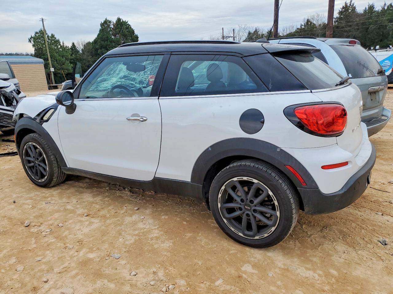 2015 Mini Cooper Paceman - Image 2