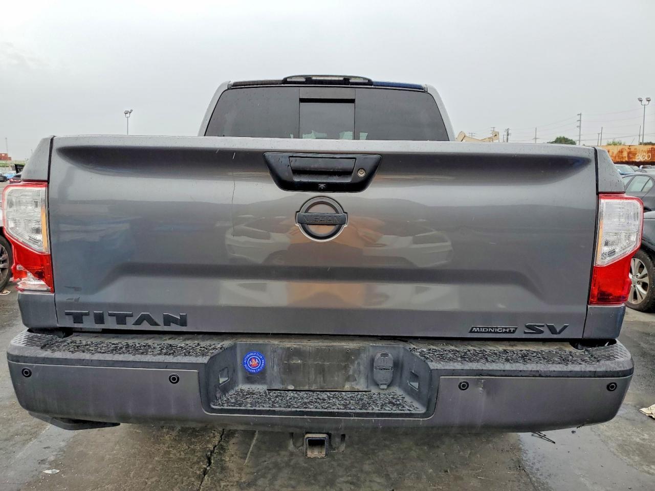 2019 Nissan Titan Platinum Reserve - Фото 6