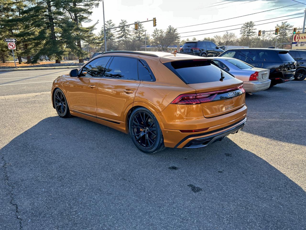 2019 Audi Q8 Prestige S-Line - Image 4