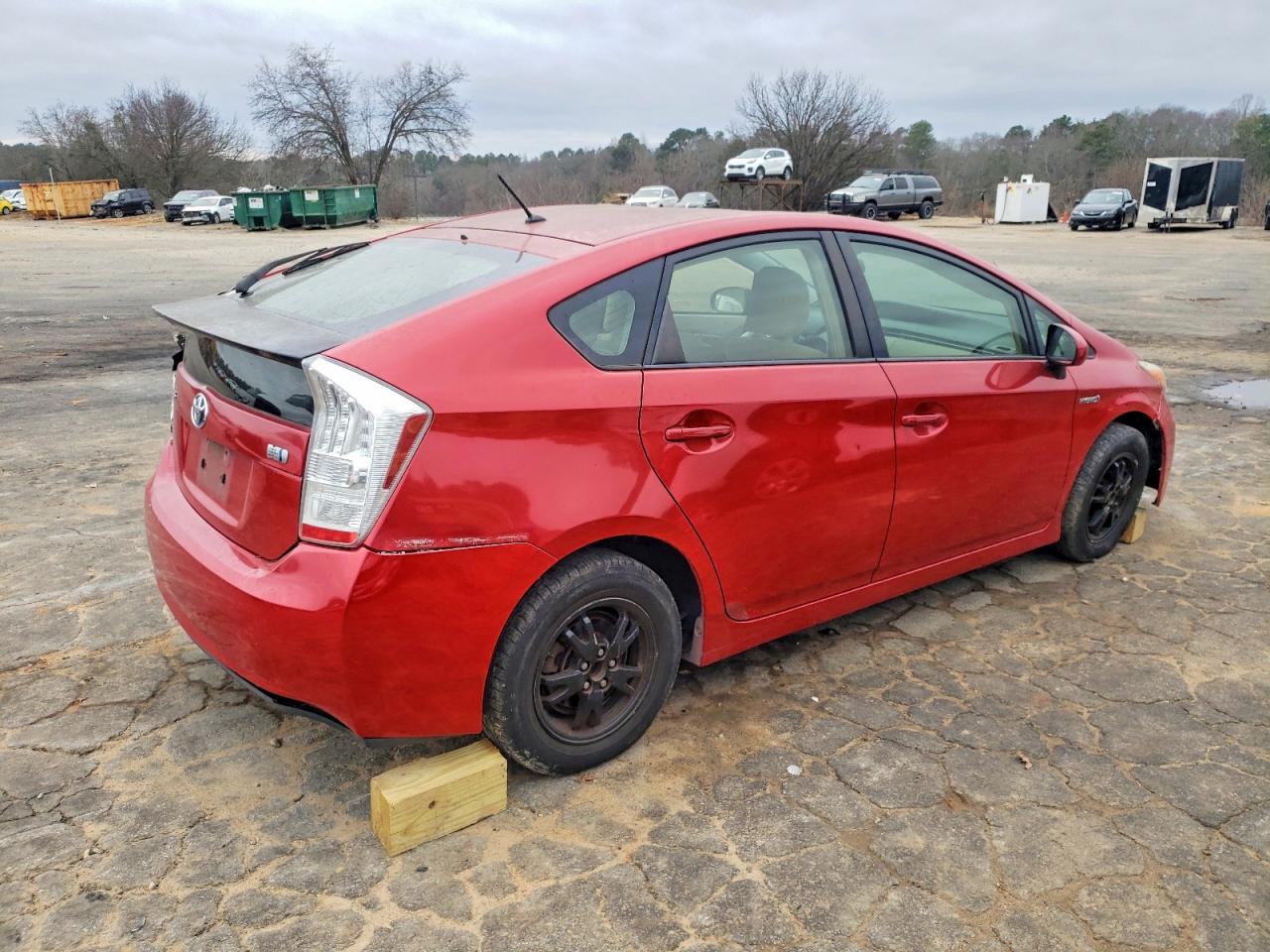2015 Toyota Prius - Фото 3