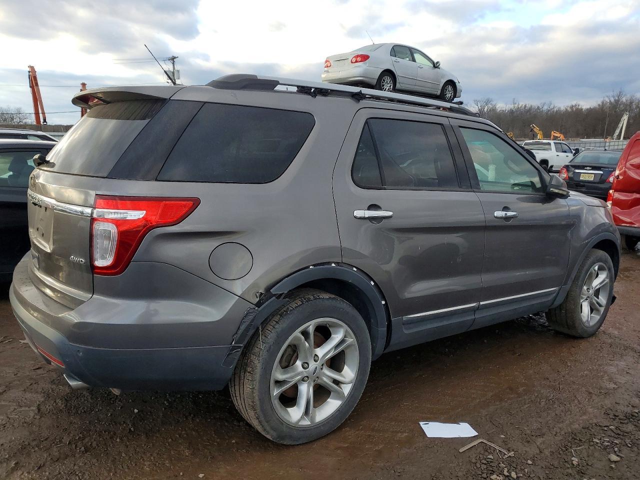 2012 Ford Explorer Limited - Image 3