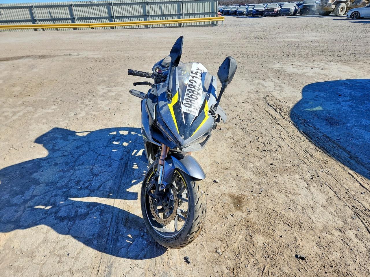 2022 Honda Cbr500 Ra - Image 2