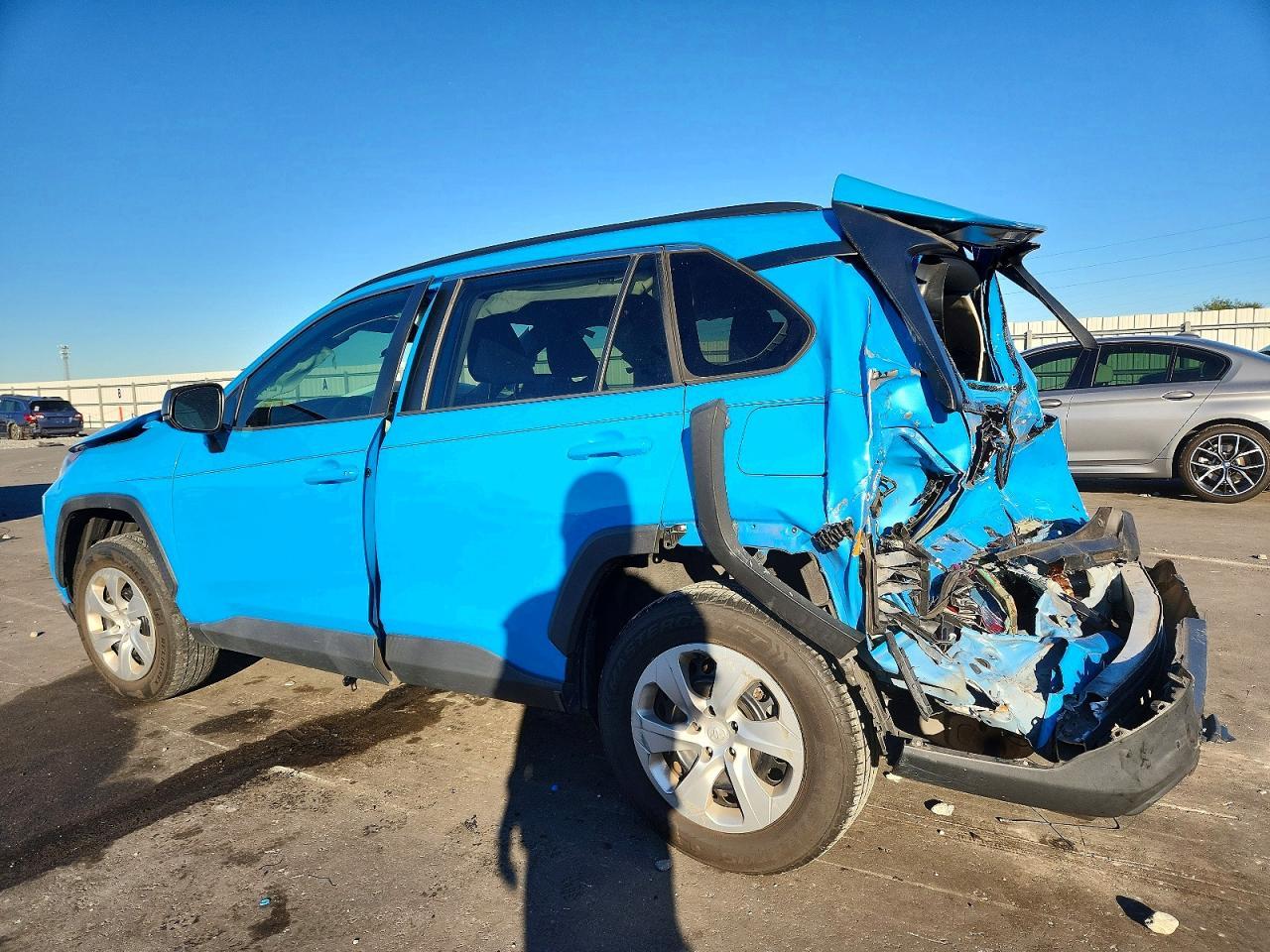 2020 Toyota Rav4 - Image 2