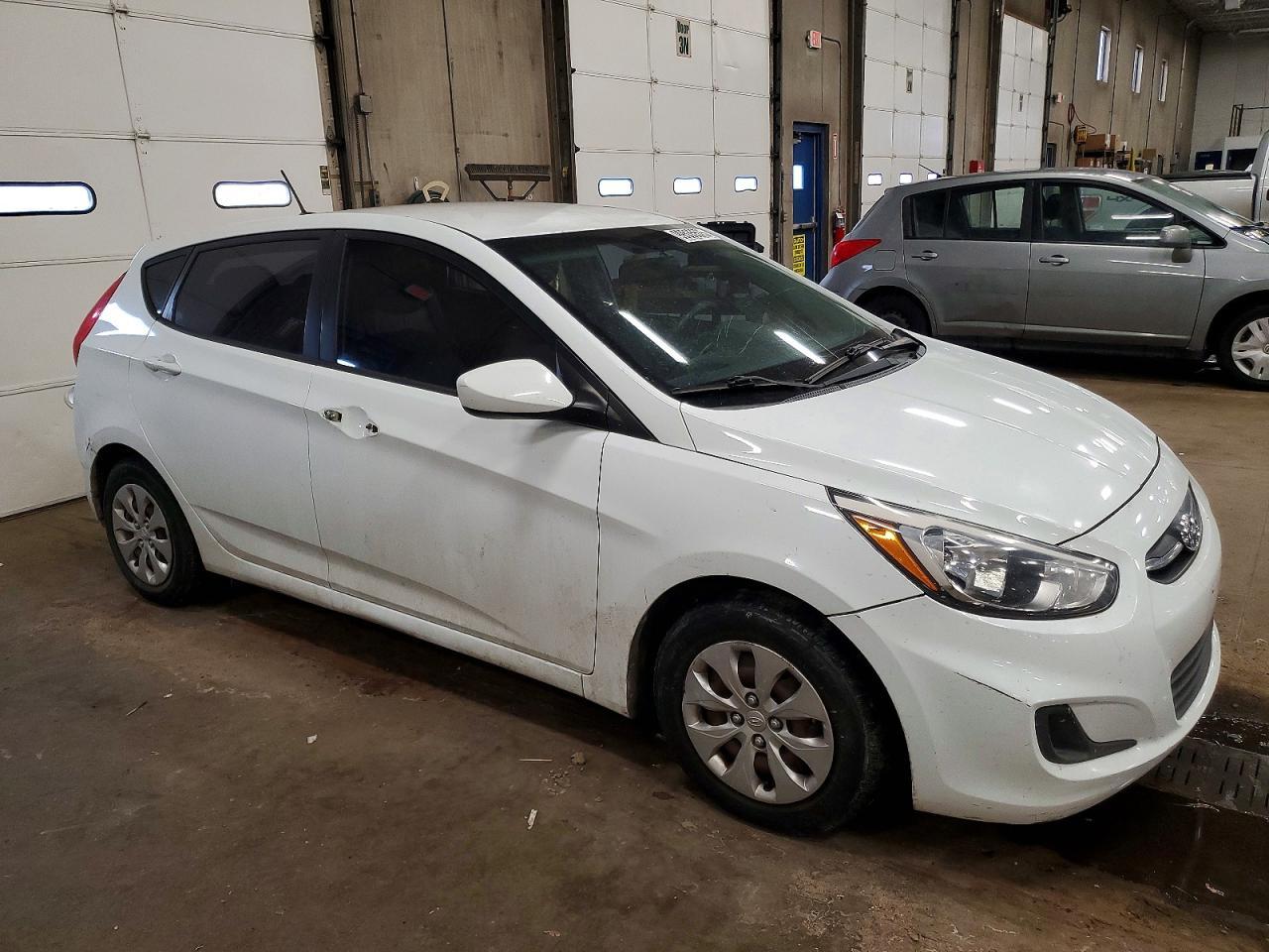 2015 Hyundai Accent Gs - Image 4