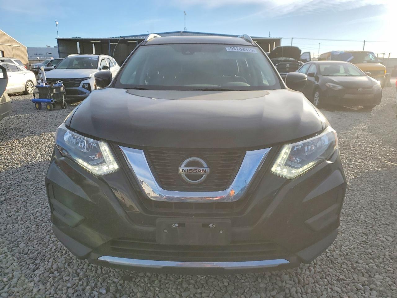 2019 Nissan Rogue S - Image 5