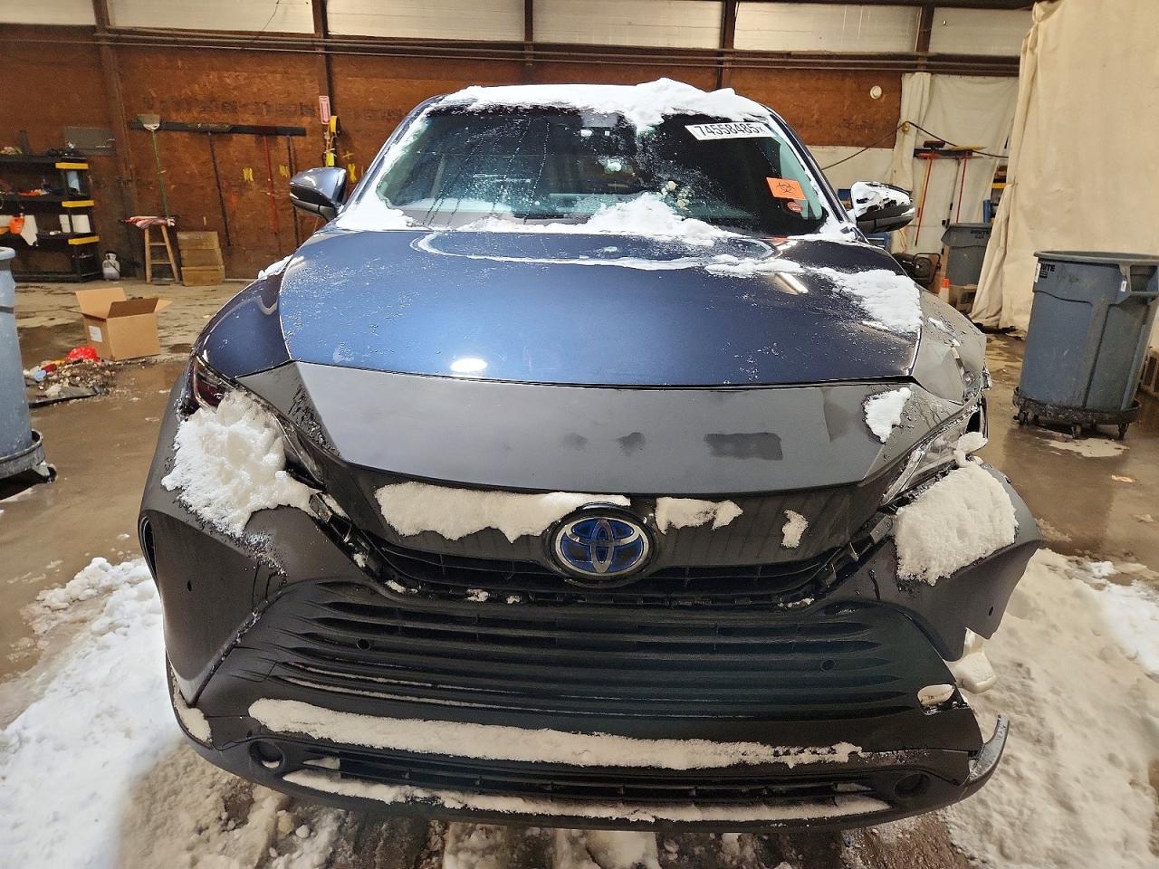 2021 Toyota Venza Le - Фото 5