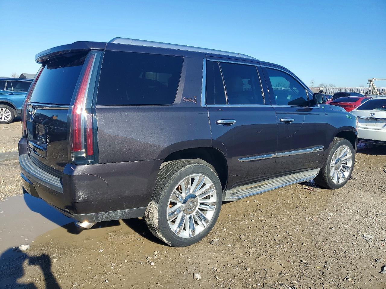 2015 Cadillac Escalade - Фото 3