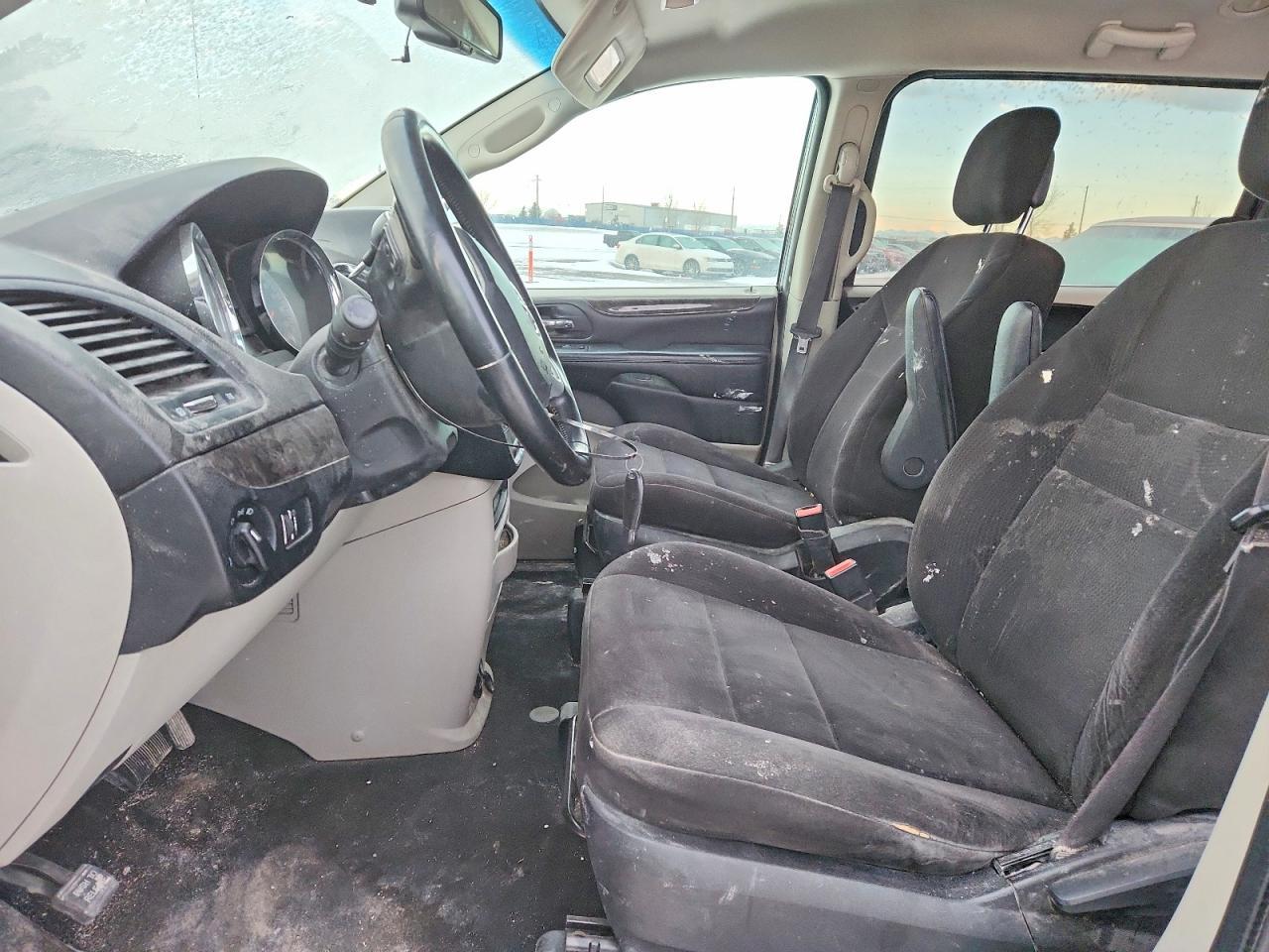 2011 Dodge Grand Caravan Express - Image 7