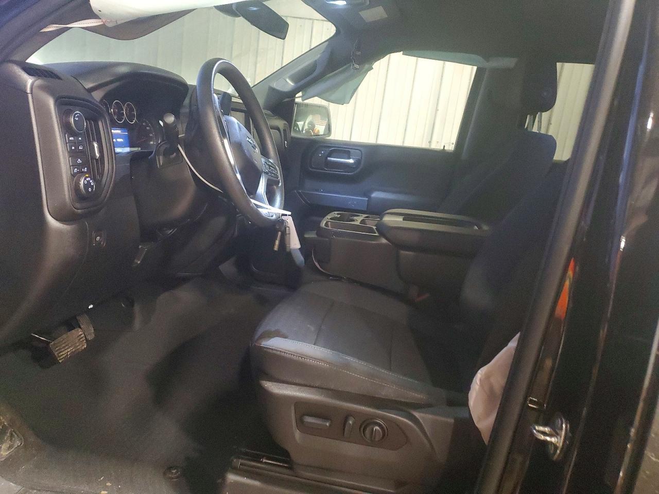 2022 Chevrolet Silverado Ltd K1500 Custom - Фото 7