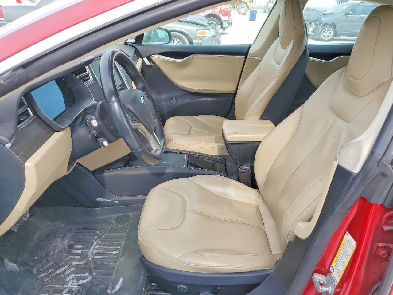 2014 Tesla Model S - Фото 7