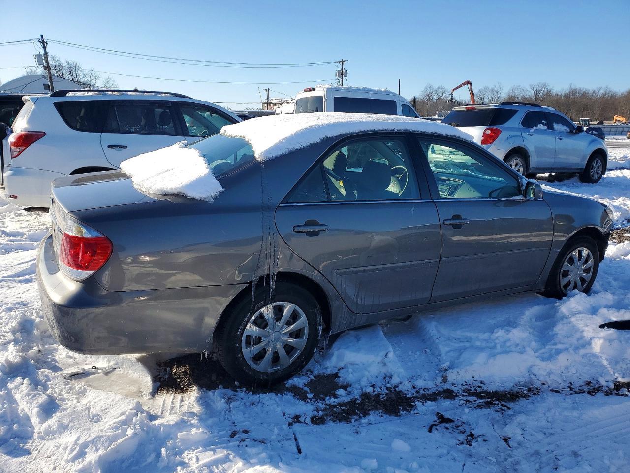 2006 Toyota Camry Le - Image 3