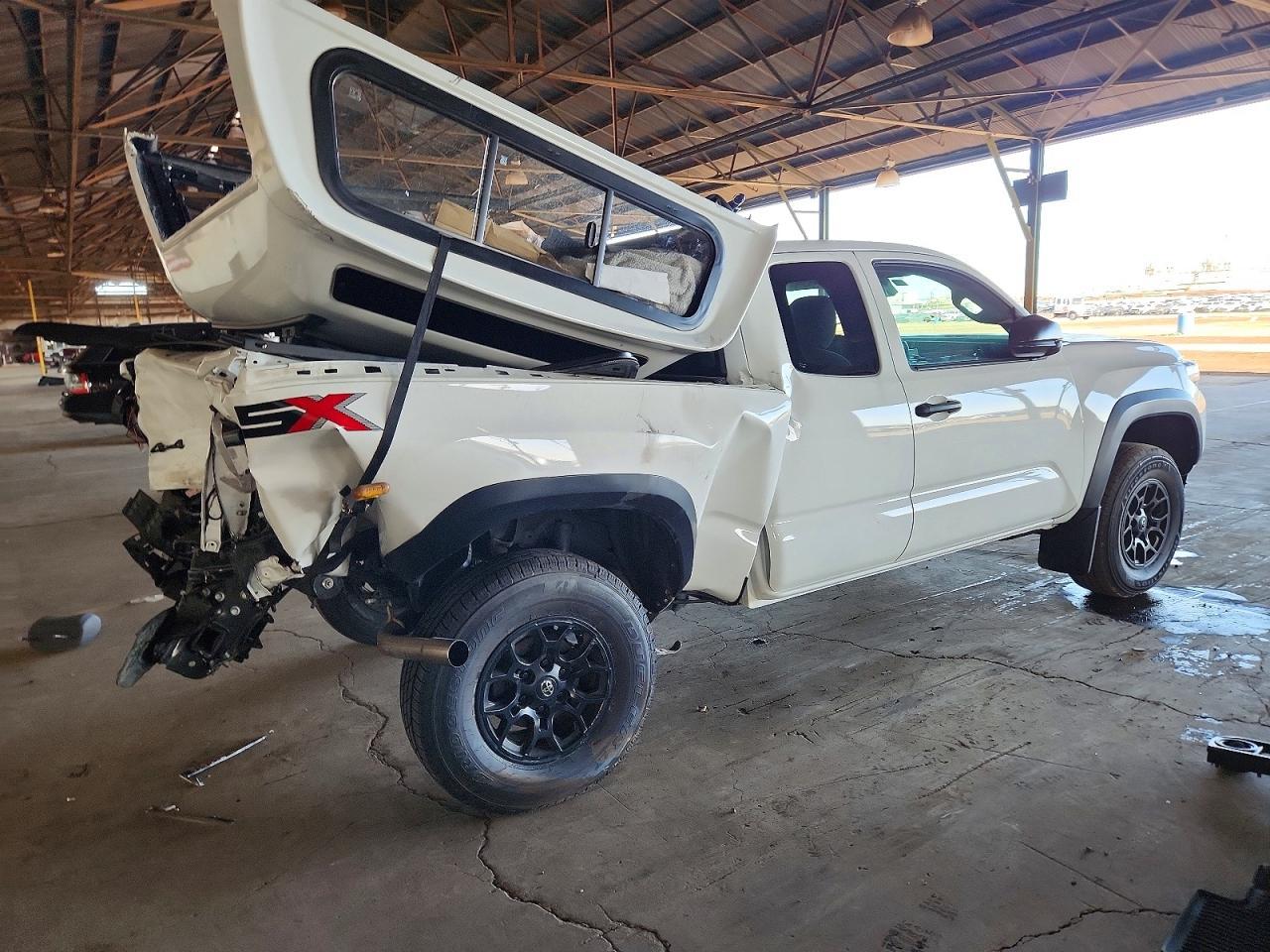 2022 Toyota Tacoma Access Cab - Фото 3