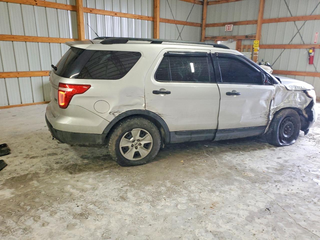 2012 Ford Explorer - Фото 3