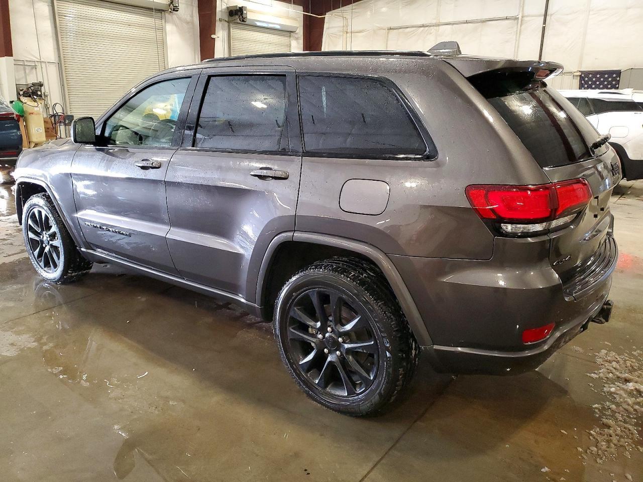 2021 Jeep Grand Cherokee Laredo - Image 2