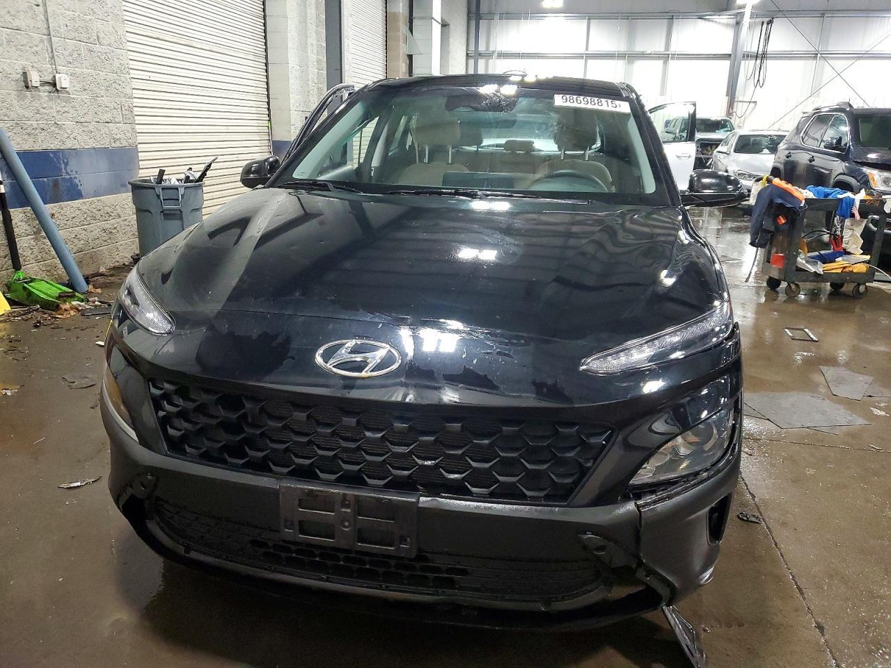 2023 Hyundai Kona Se - Image 5