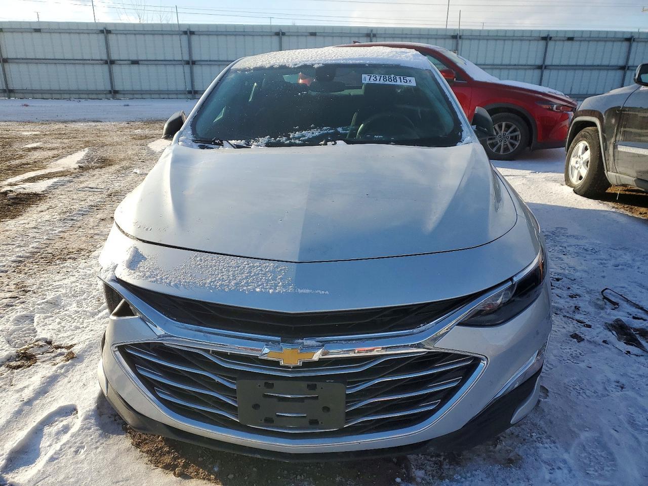 2021 Chevrolet Malibu Ls - Фото 5
