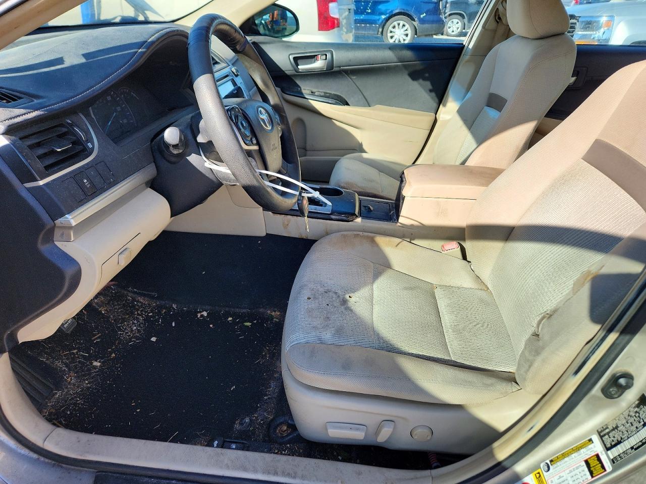 2013 Toyota Camry L - Image 7