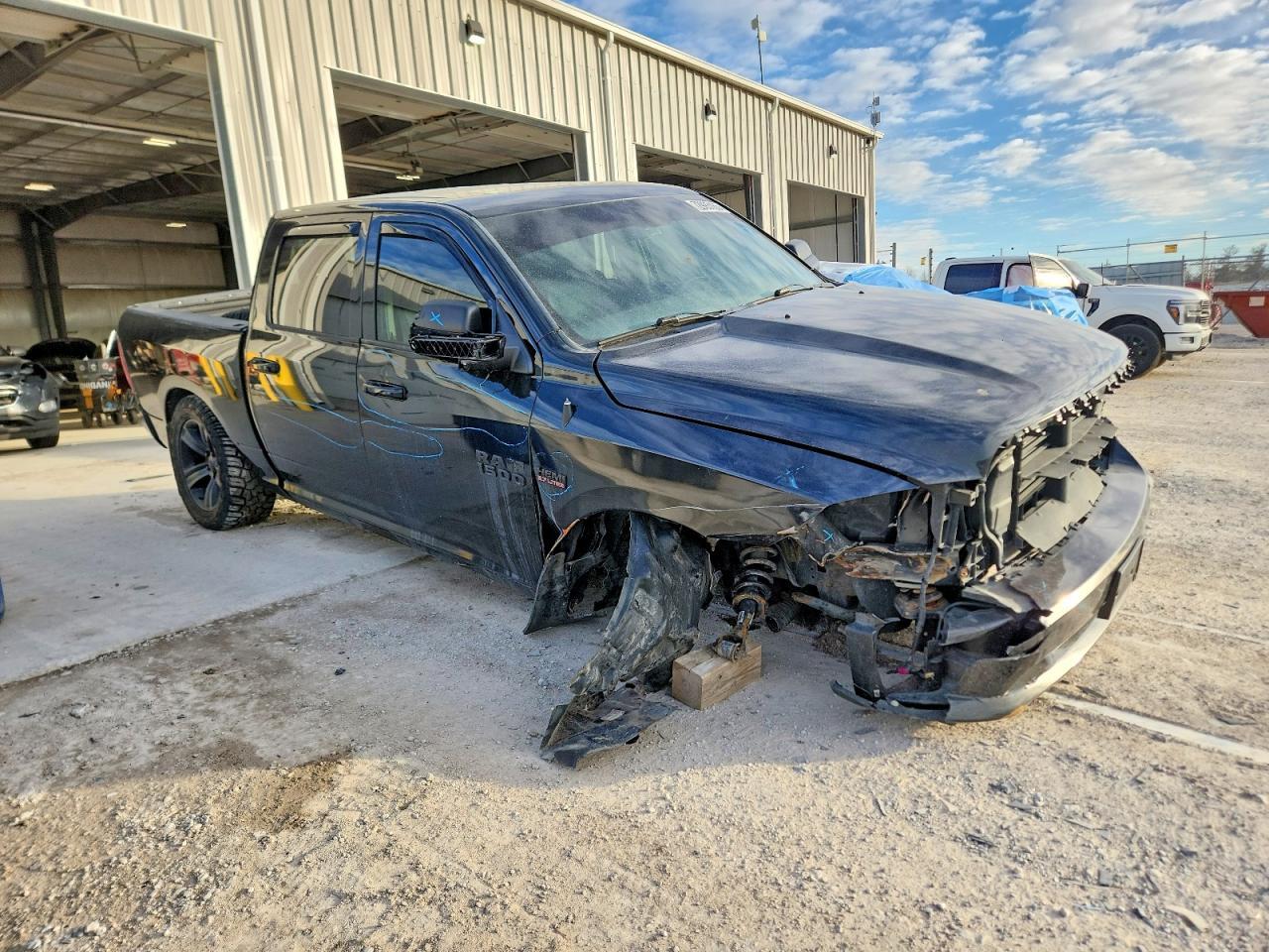 2015 Ram 1500 Sport - Фото 4