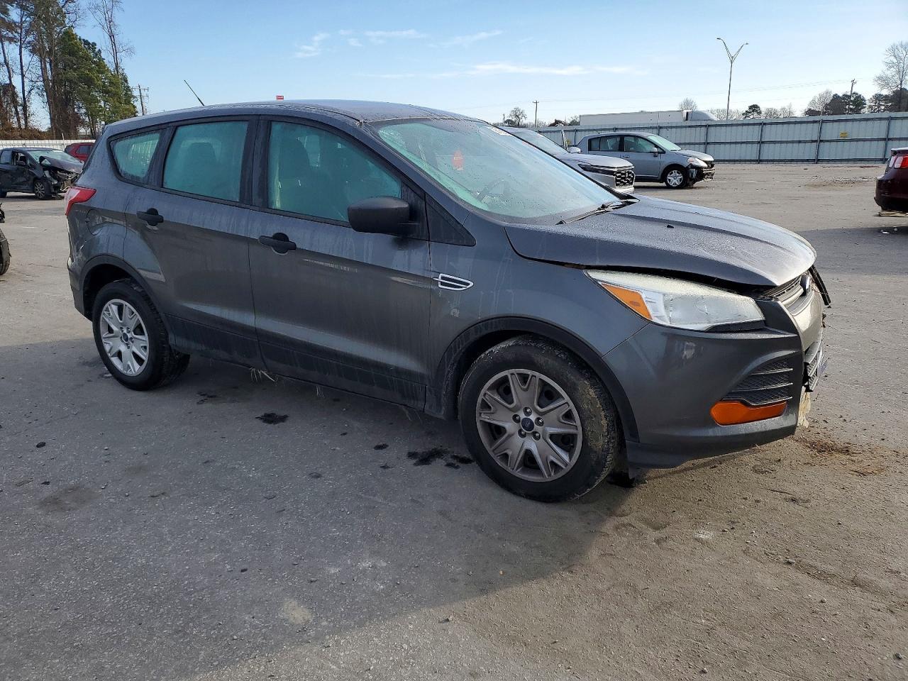 2015 Ford Escape S - Фото 4