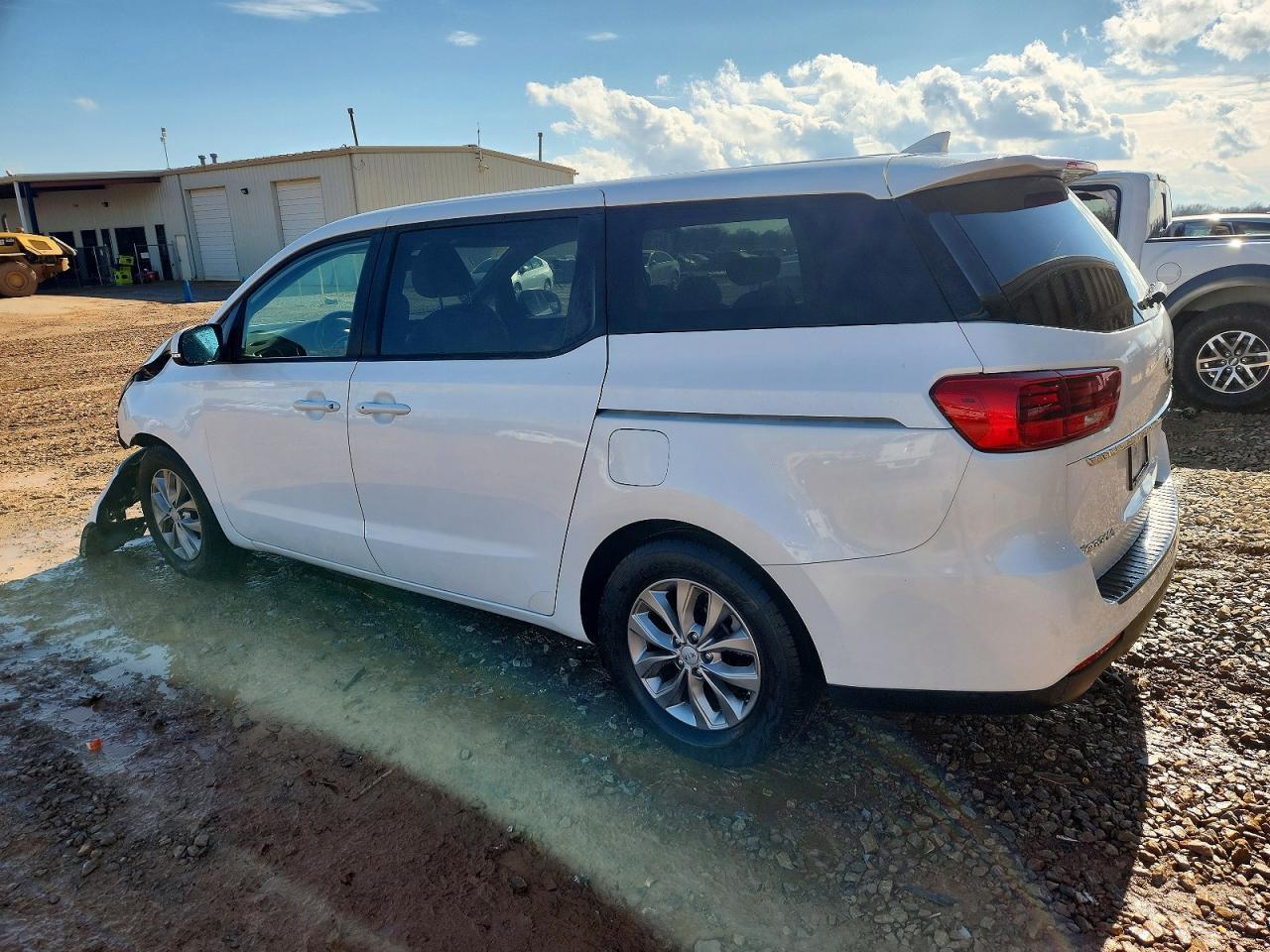 2021 Kia Sedona Lx - Фото 2