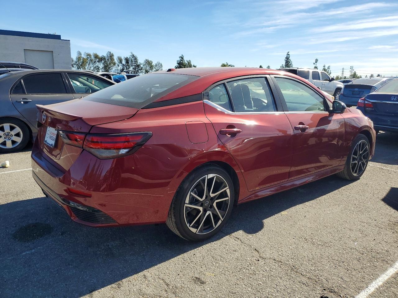 2025 Nissan Sentra Sr - Фото 3