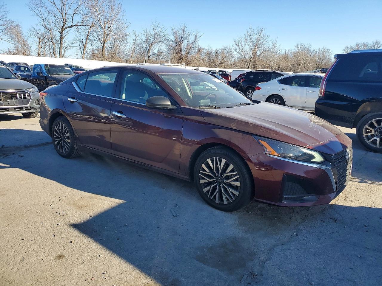 2024 Nissan Altima Sv - Фото 4
