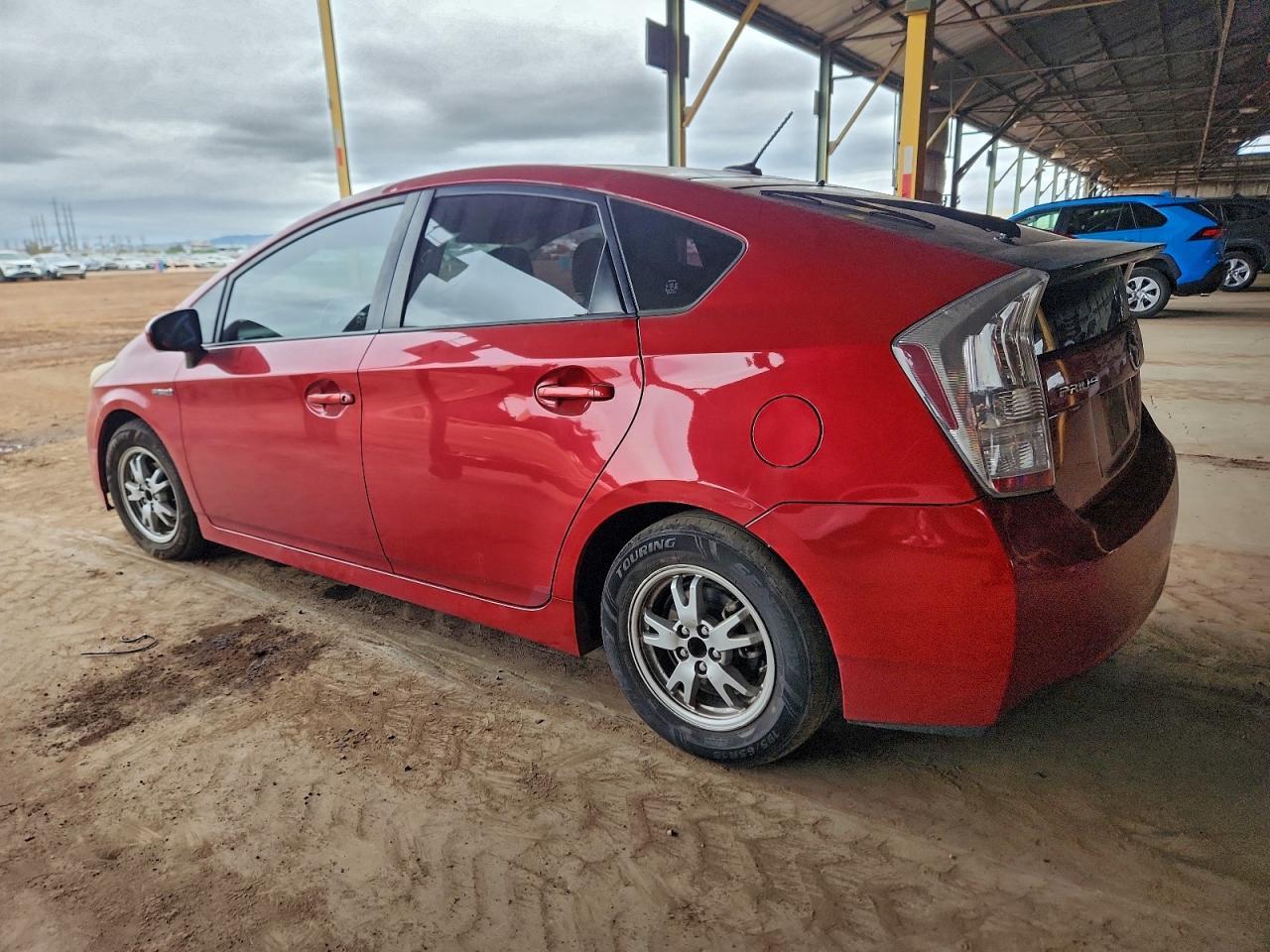 2011 Toyota Prius - Image 2