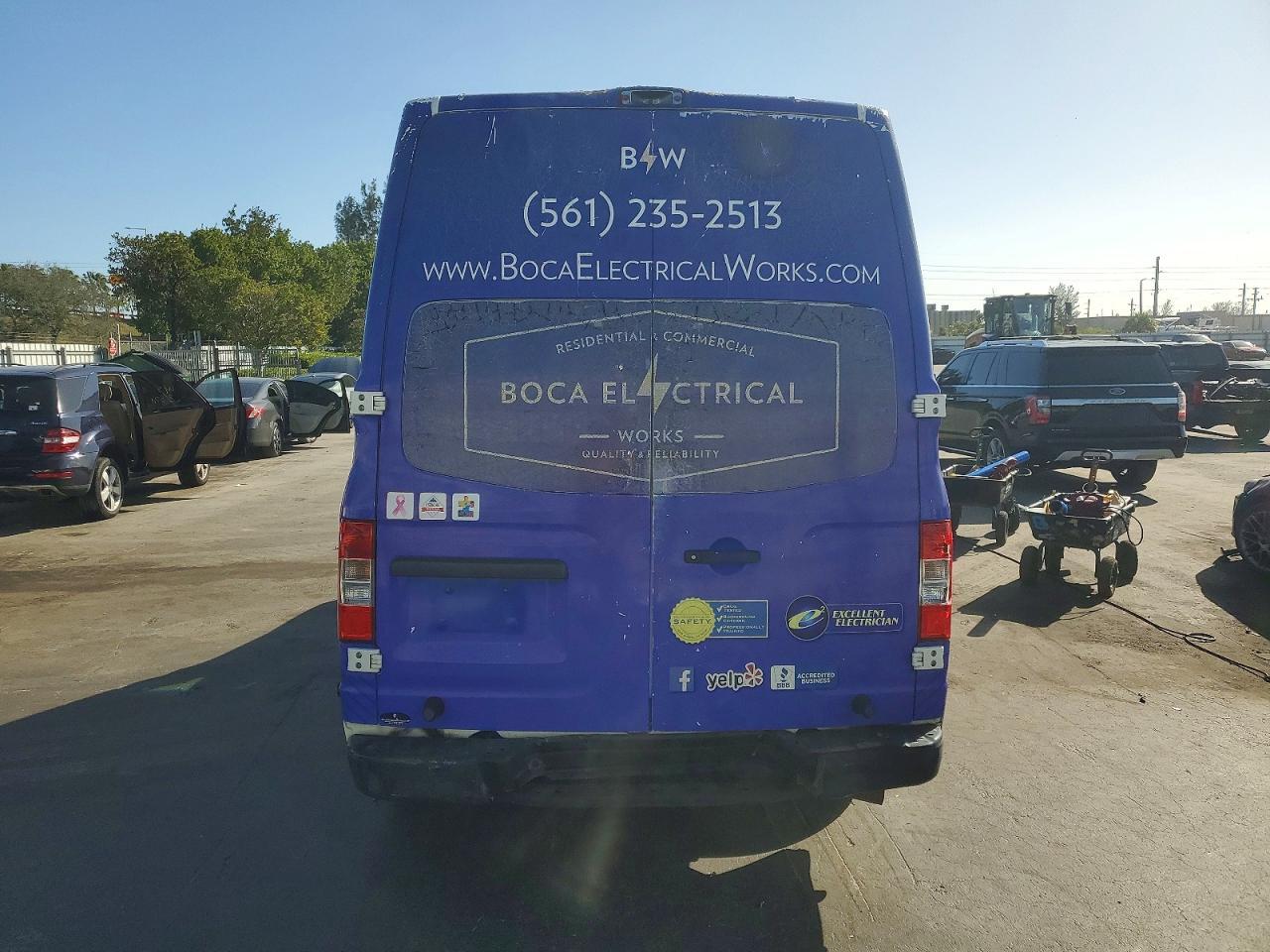 2012 Nissan Nv 2500 Utility / Service Van - Фото 6