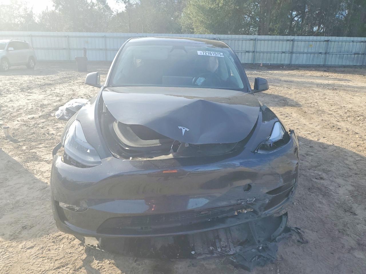 2024 Tesla Model Y - Фото 5