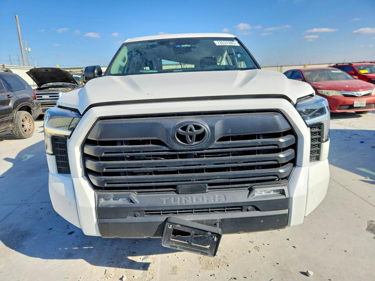 2024 Toyota Tundra Crewmax Sr5 - Image 5
