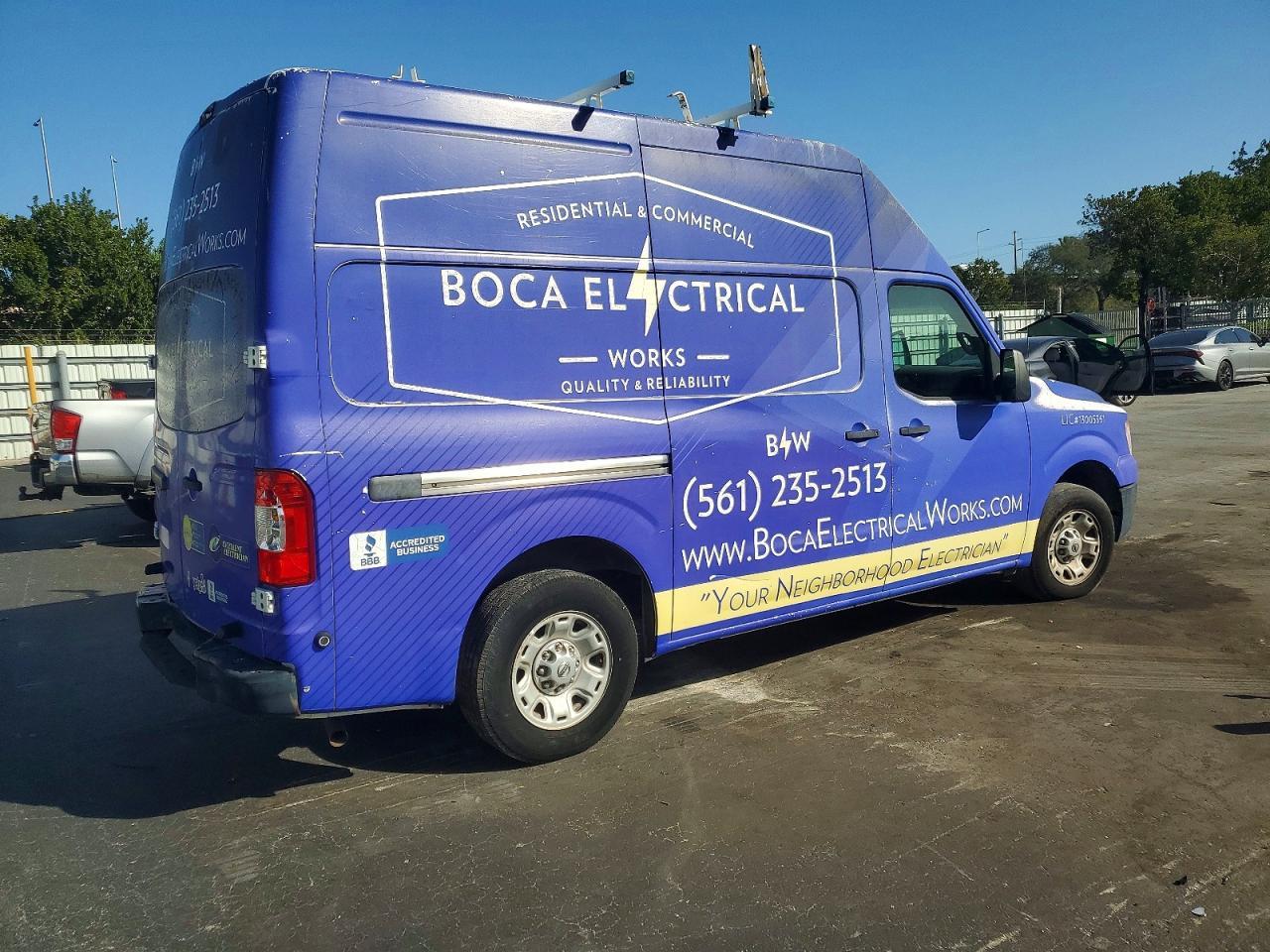 2012 Nissan Nv 2500 Utility / Service Van - Фото 3